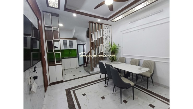 BÁN NHÀ PHÚC LỢI 5 TẦNG 3 NGỦ MẶT TIỀN 5M Ô TÔ GẦN 5,9 TỶ